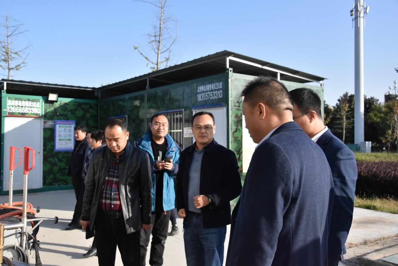 濉溪县经开区党政考察团莅临皖创环保考察(图2)