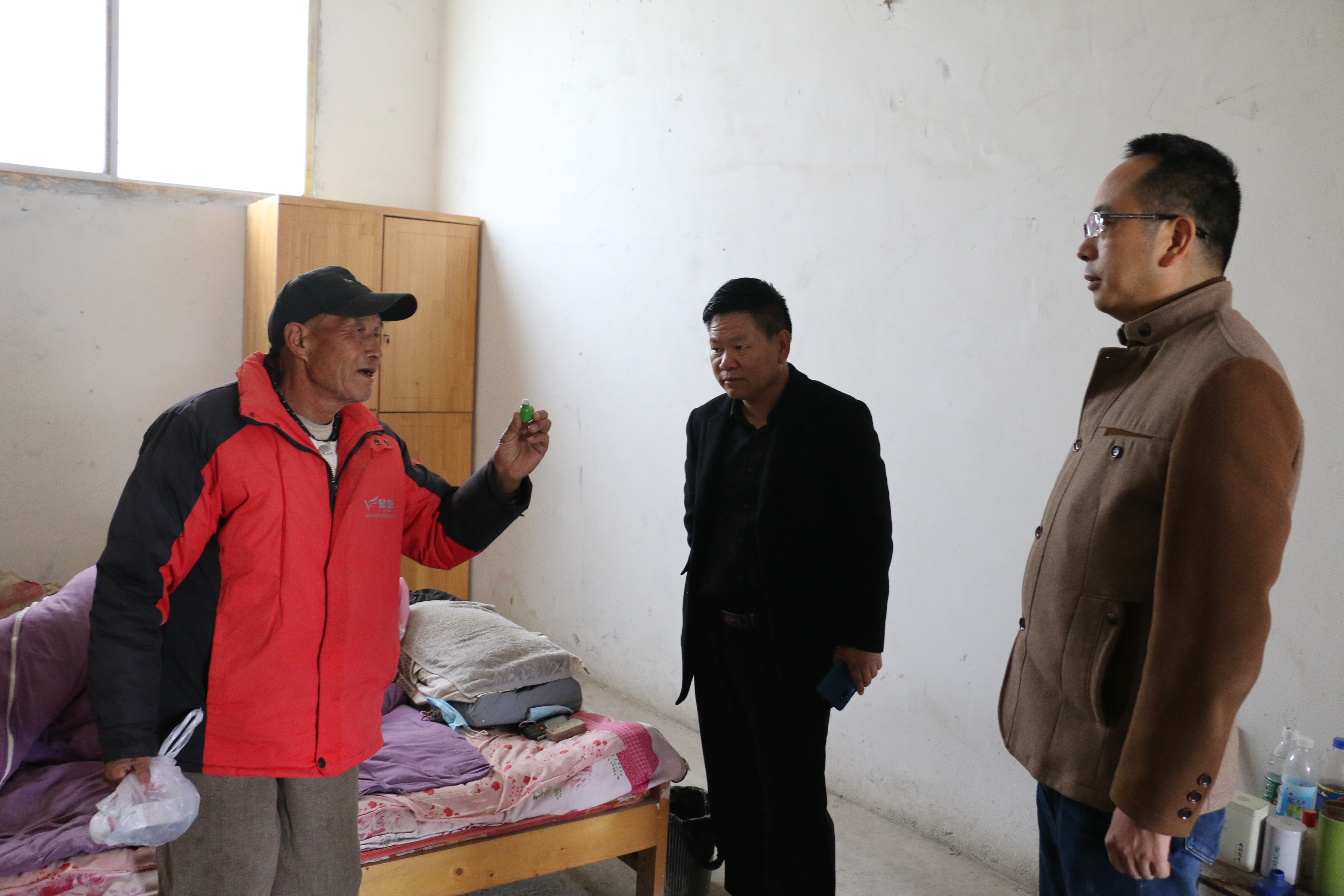 BEVITOR·伟德国际开展对点帮扶走访并宣讲党的二十大精神(图1) BEVITOR·伟德国际开展对点帮扶走访并宣讲党的二十大精神(图1)